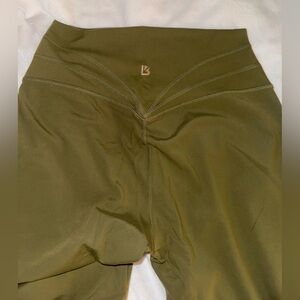 Buffbunny Olive Green workout Leggings